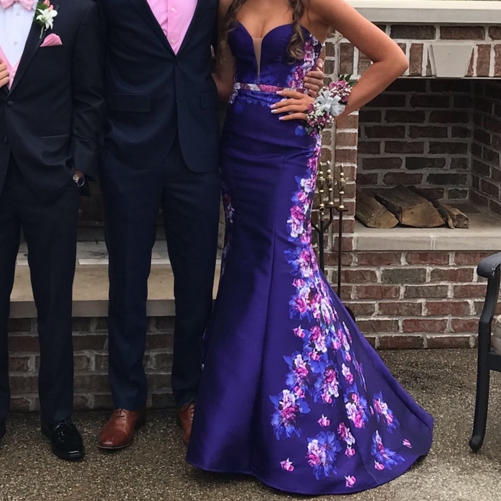Prom dress
